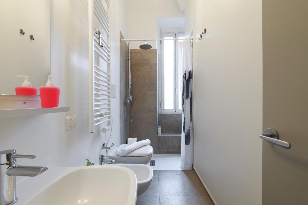 Primopiano - Giacosa Apartment Milan