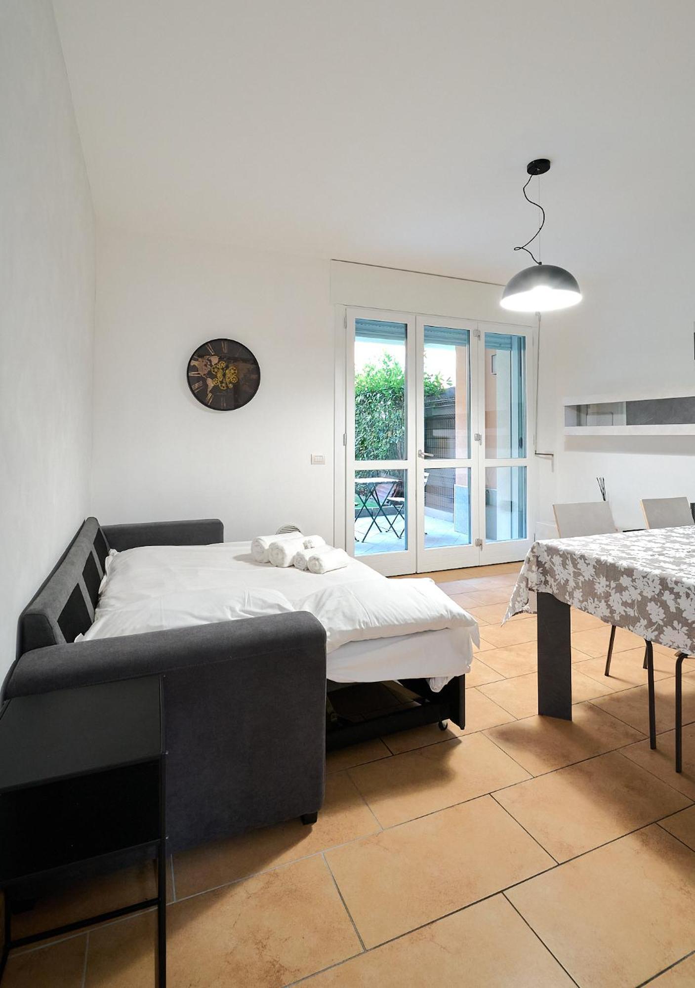 Xenia - Spacious And Bright New Flat With Garden Apartment Mailand