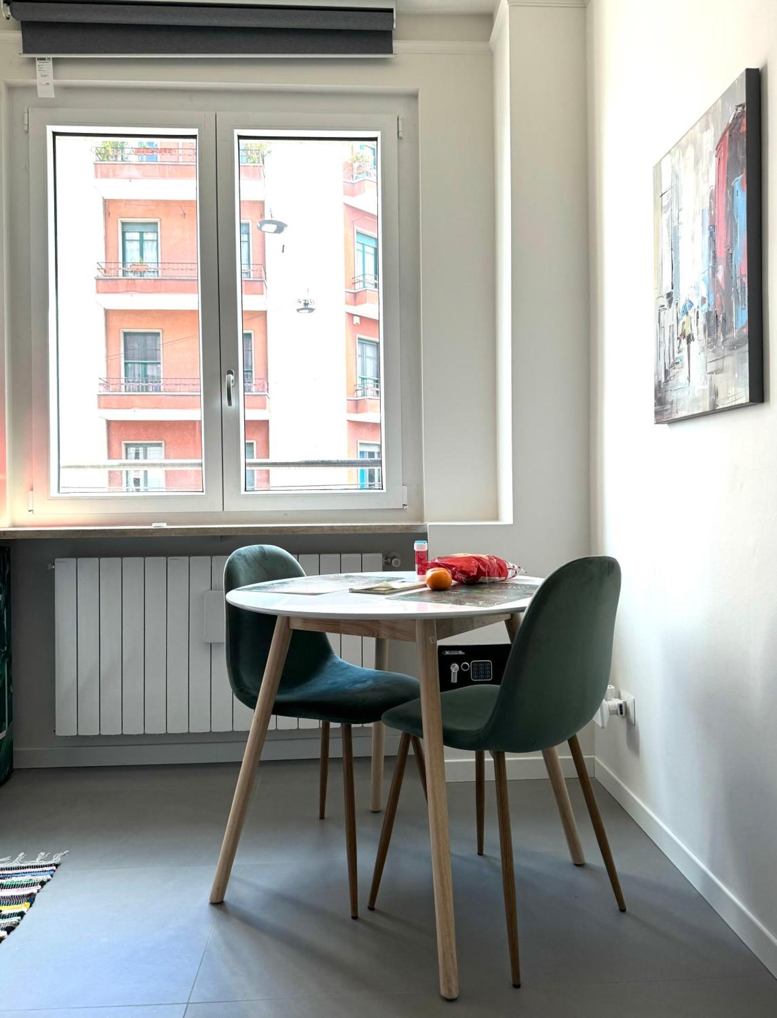 Rainbow Studio Flat- Monolocale Luminoso Apartment *