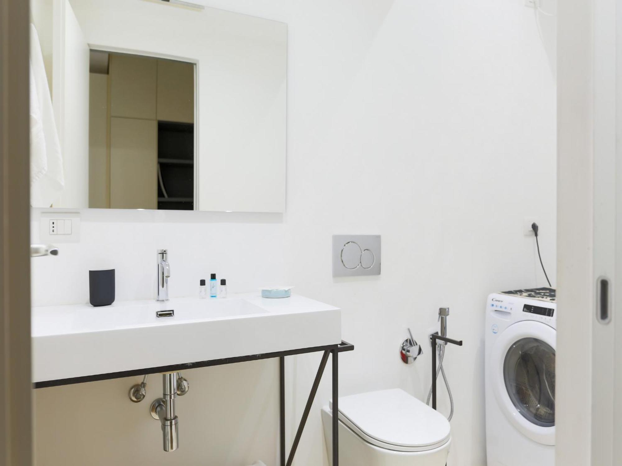 Apartamento The Best Rent - Bright One-bedroom In Corso Vittorio Emanuele Ii