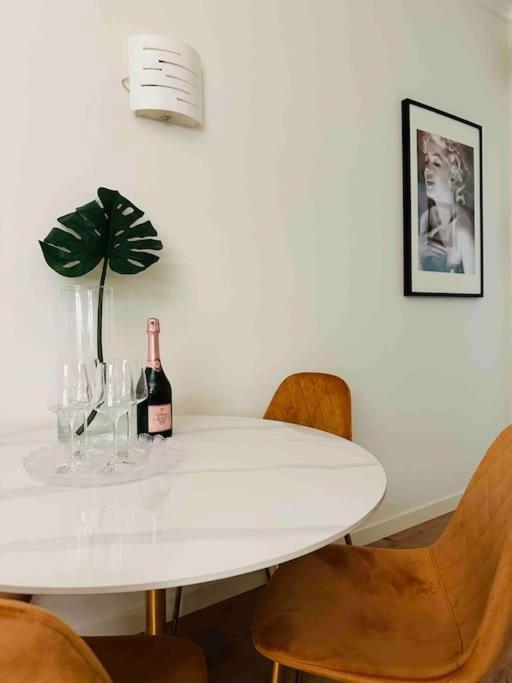 Stylish Boutique Next To Duomo Apartment Mailand