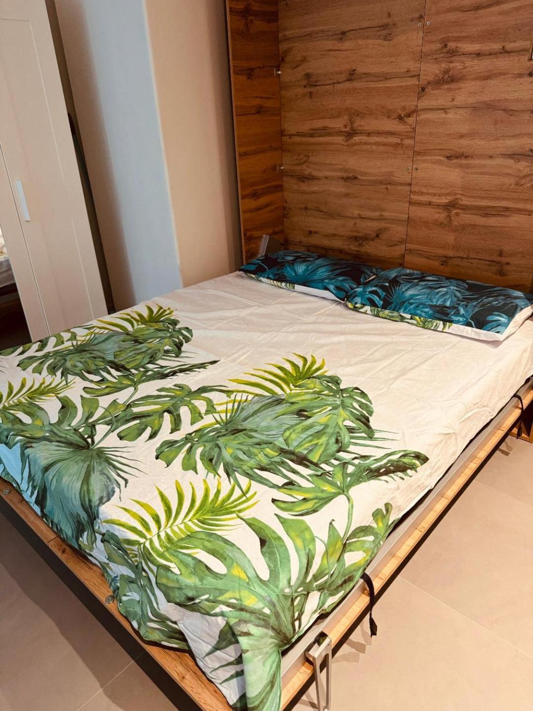 Rainbow Studio Flat- Monolocale Luminoso Apartment *