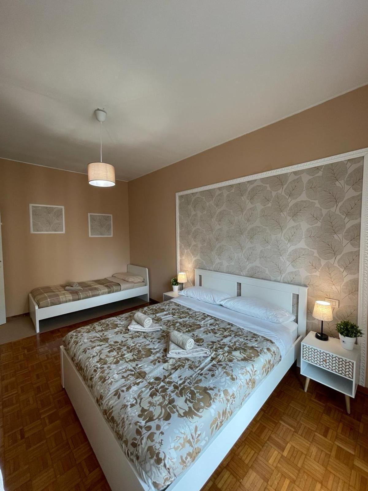 In Town - Citta' Studi - Metro M2 A 200mt Apartment