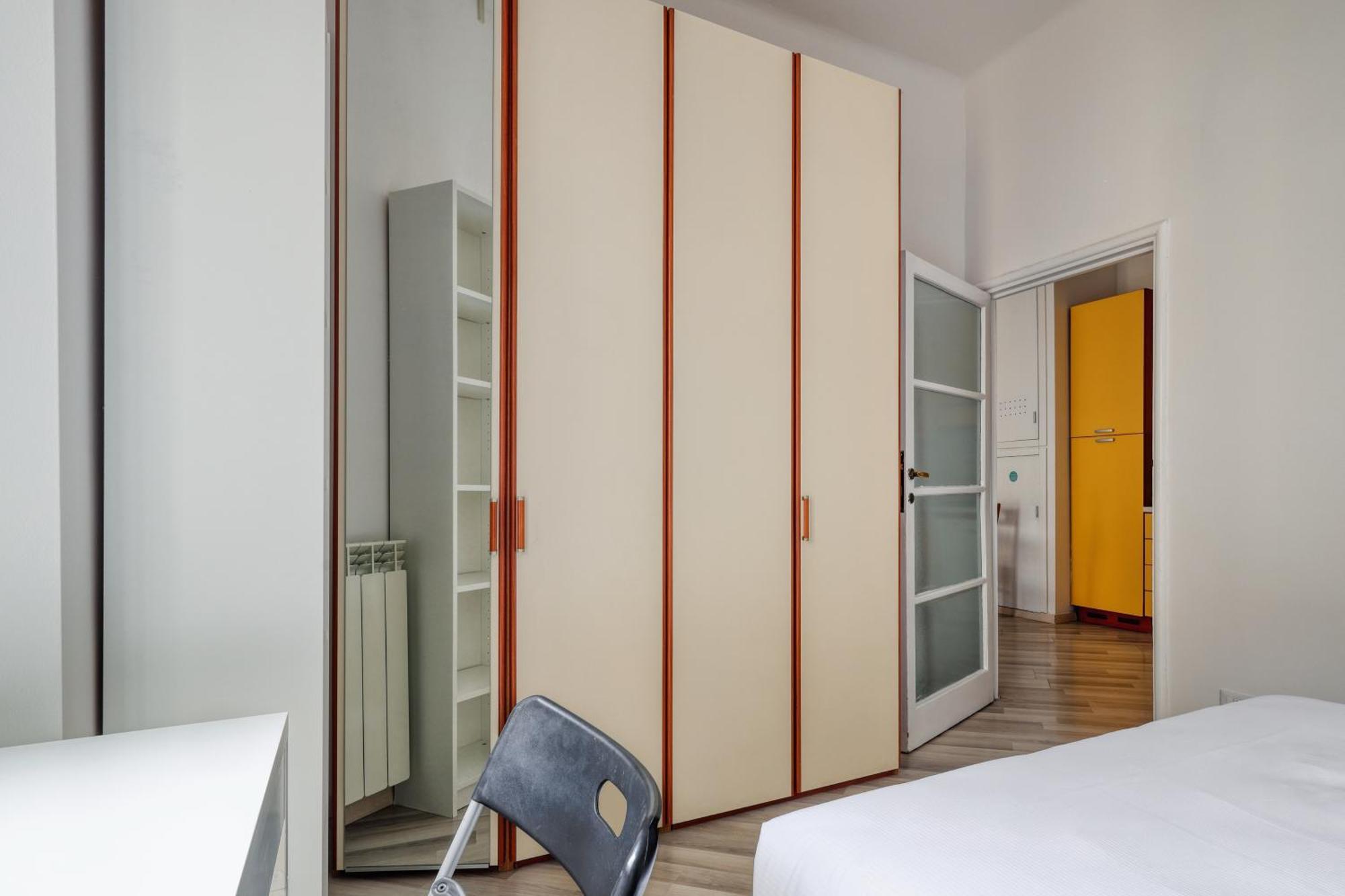 Joivy Stylish 2-bed Flat, Easy Access To Centre Apartment