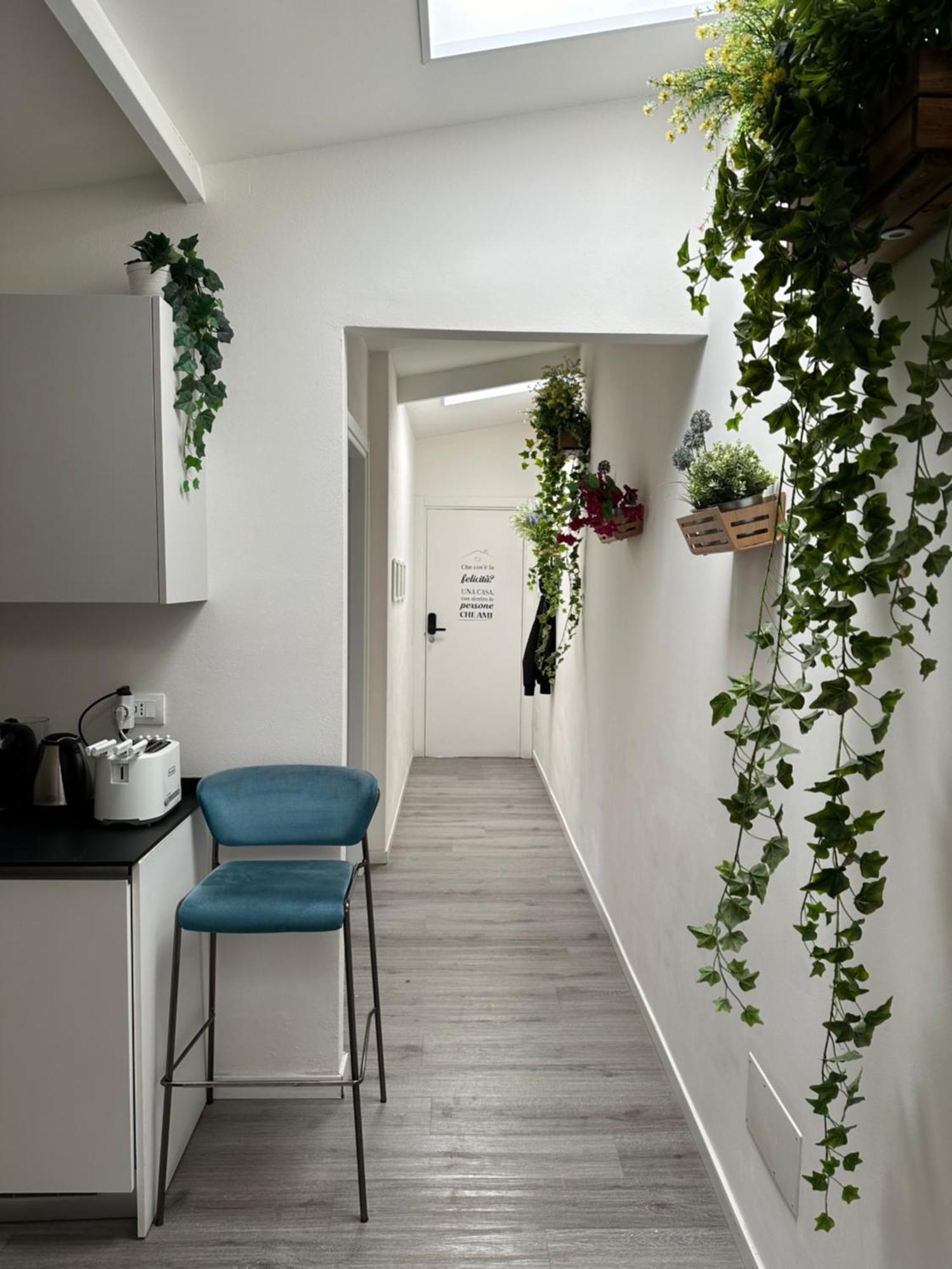 Apartment Dea Dreams Marghera 43 Milan