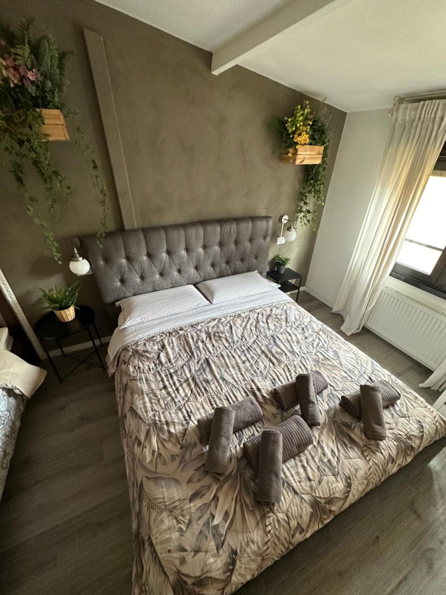 Dea Dreams Marghera 43 Milan
