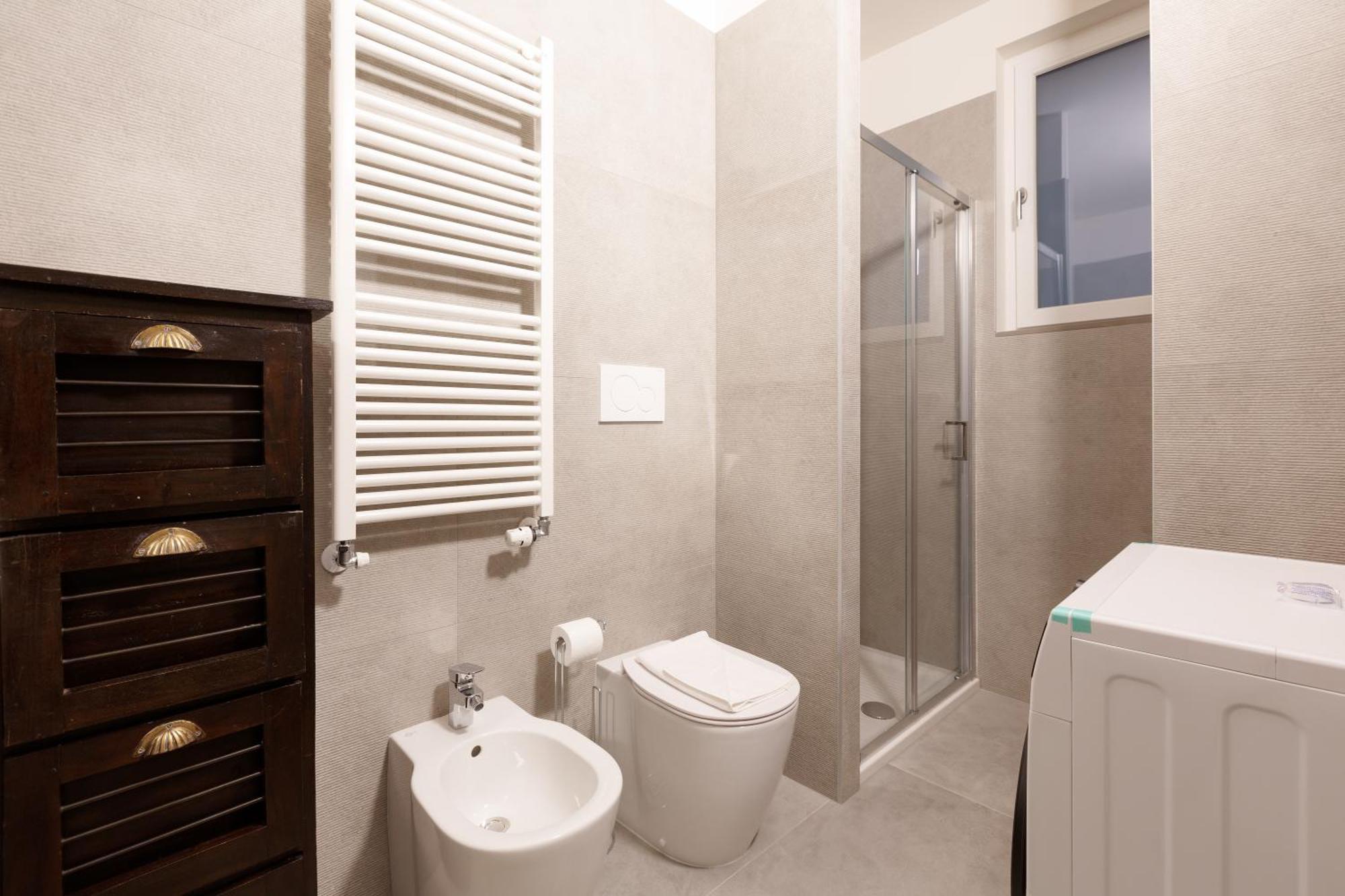 Spacious - 1,4km From Corso Buenos Aires