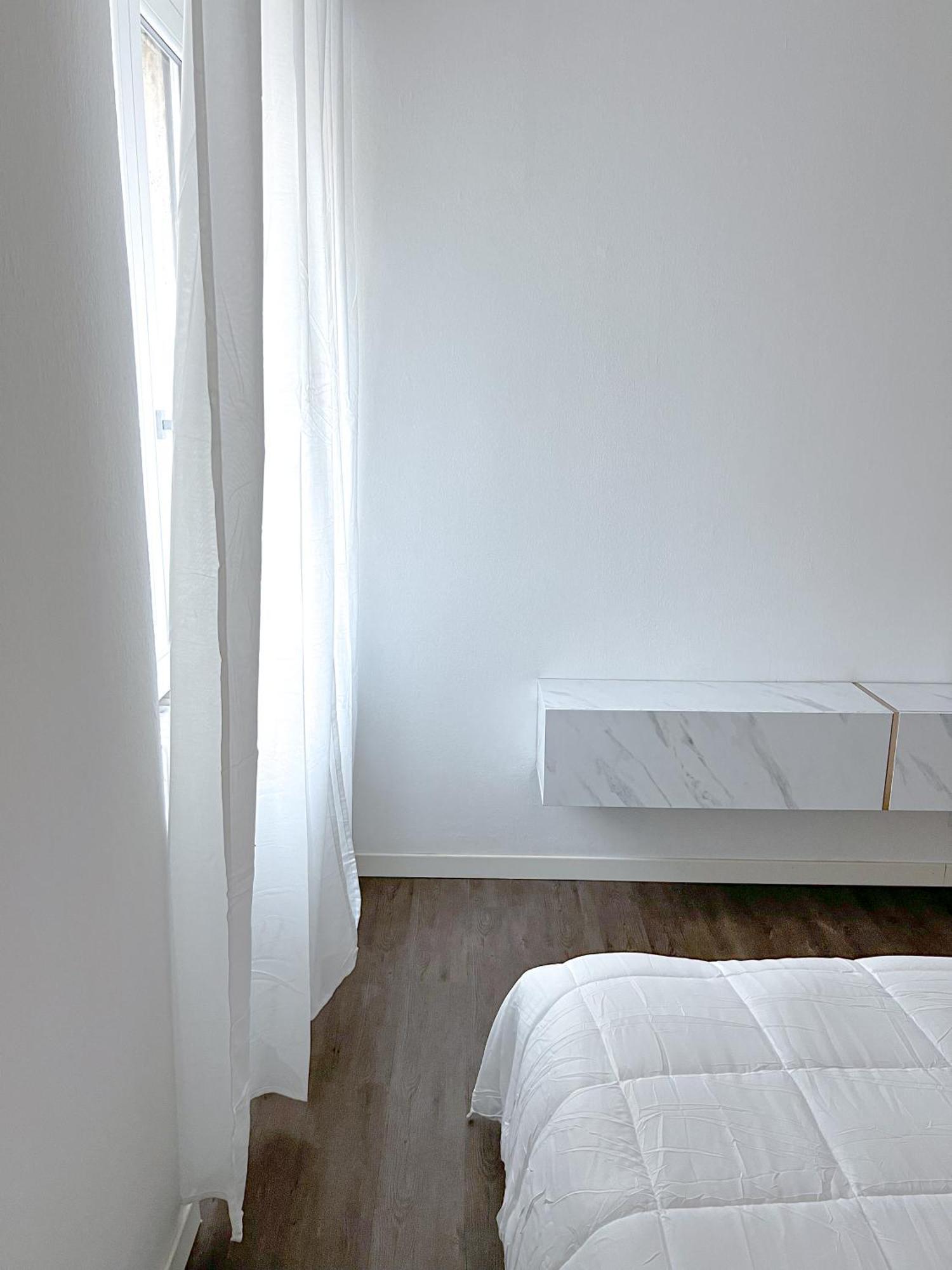 The Boutique - Navigli Canals *
