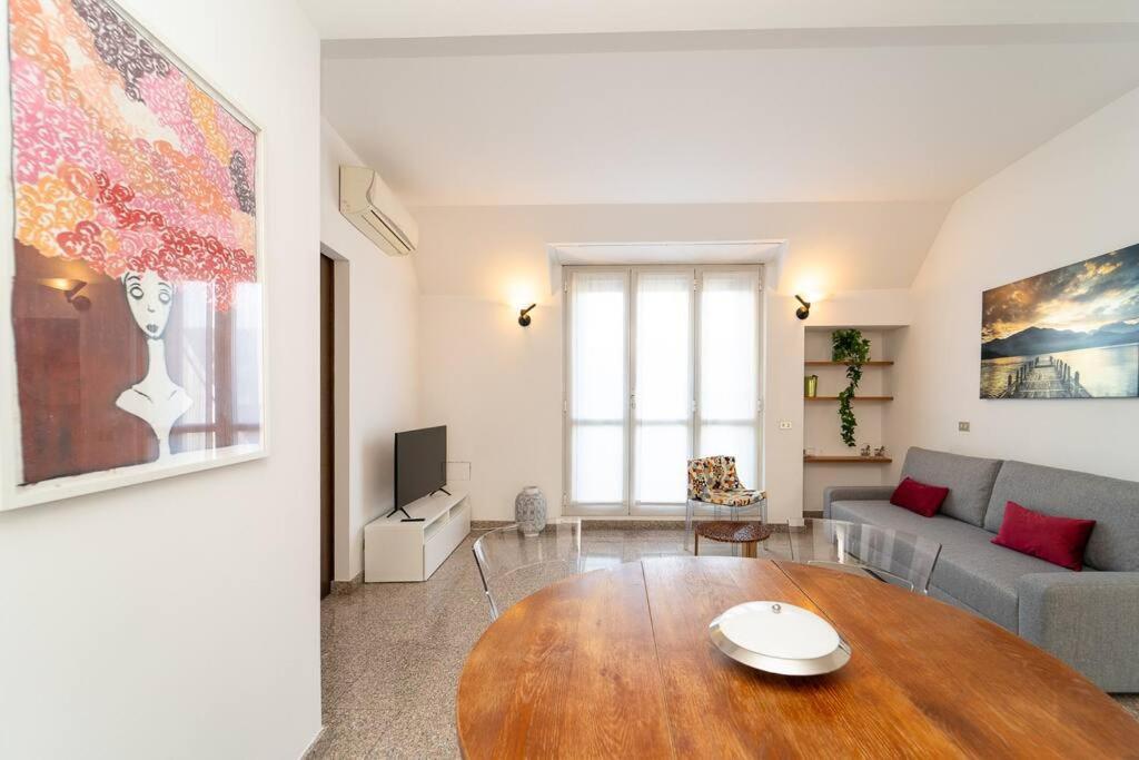 5 Giornate Apt Con Terrazzo E Garage Privato Milão