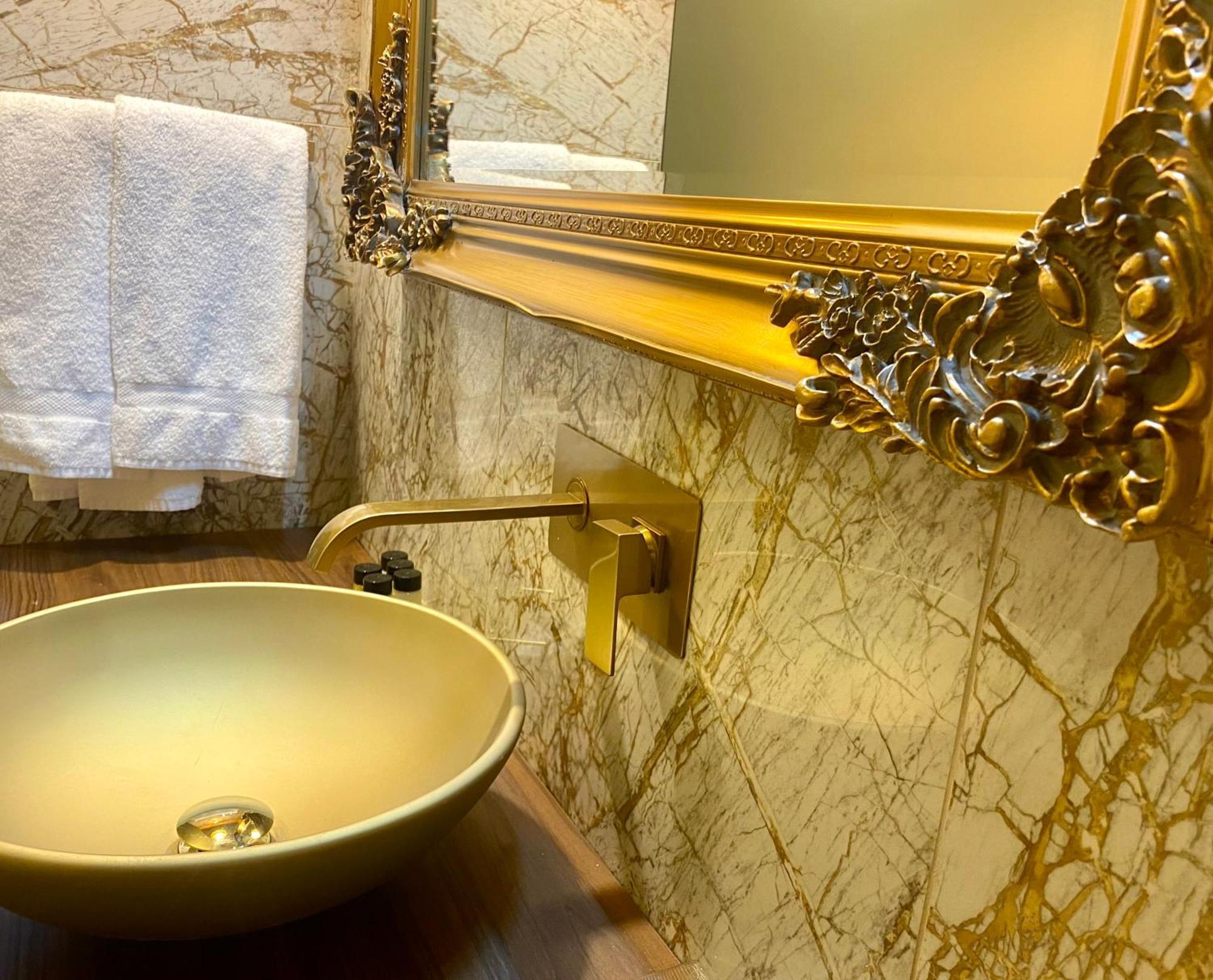 Intomilan I Design Galleria Del Corso Apartamento