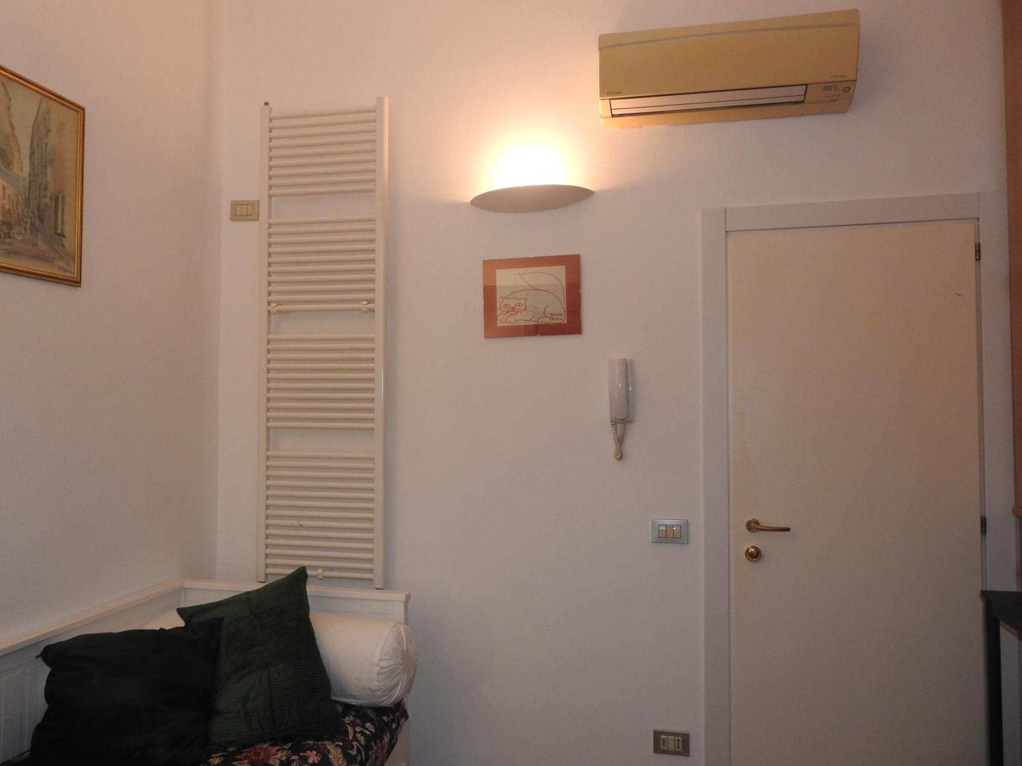 Apartment A Casa Di Ross Milan