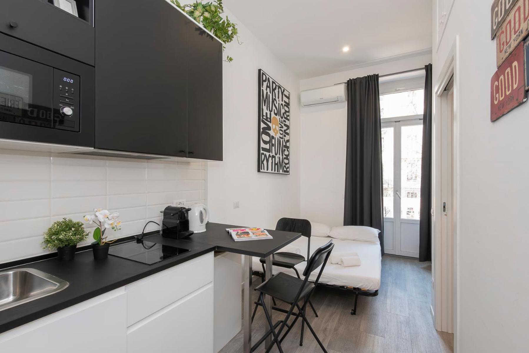 Ihost - Lomellina 14a Apartment Mailand