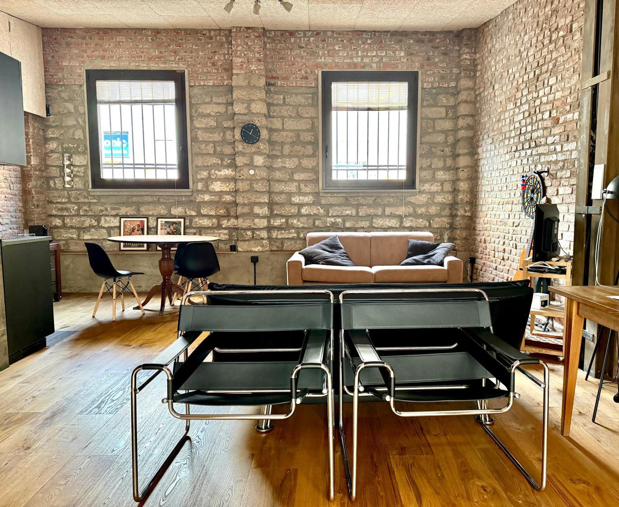 Luxury Wood Loft Apartment Mailand