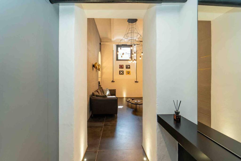 Prestigioso Loft In San Babila A 5 Min. Dal Duomo *