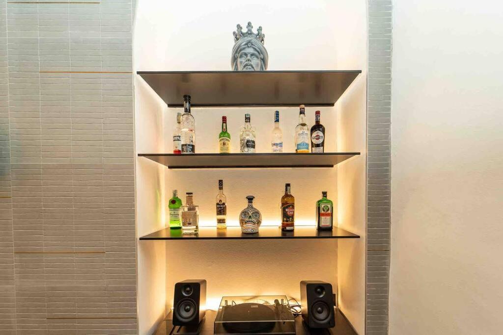 Prestigioso Loft In San Babila A 5 Min. Dal Duomo Apartamento Milão