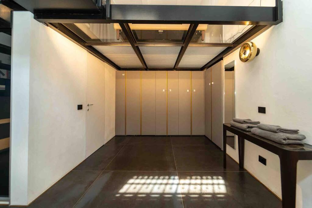 Prestigioso Loft In San Babila A 5 Min. Dal Duomo *