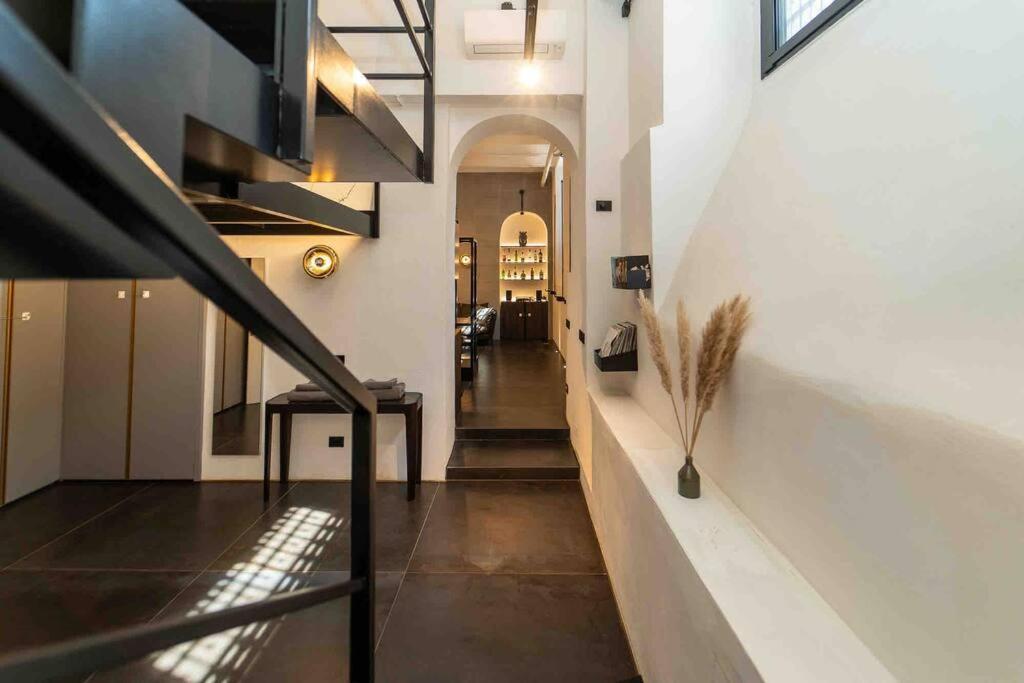 Prestigioso Loft In San Babila A 5 Min. Dal Duomo Apartamento