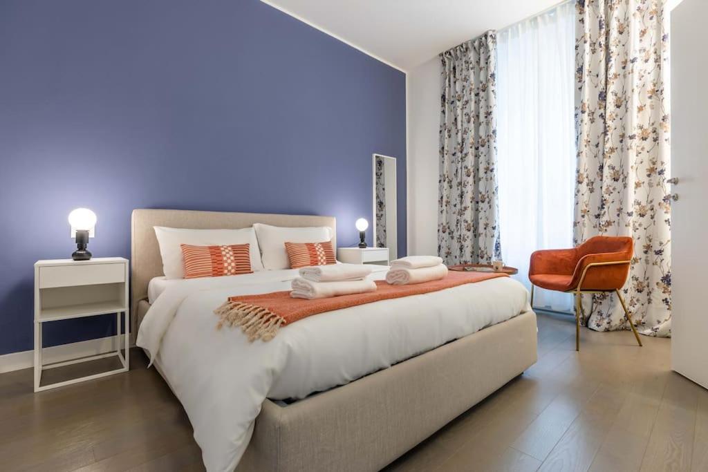 Apartment Central Station & Shuttle Airport Stop 2' Walk