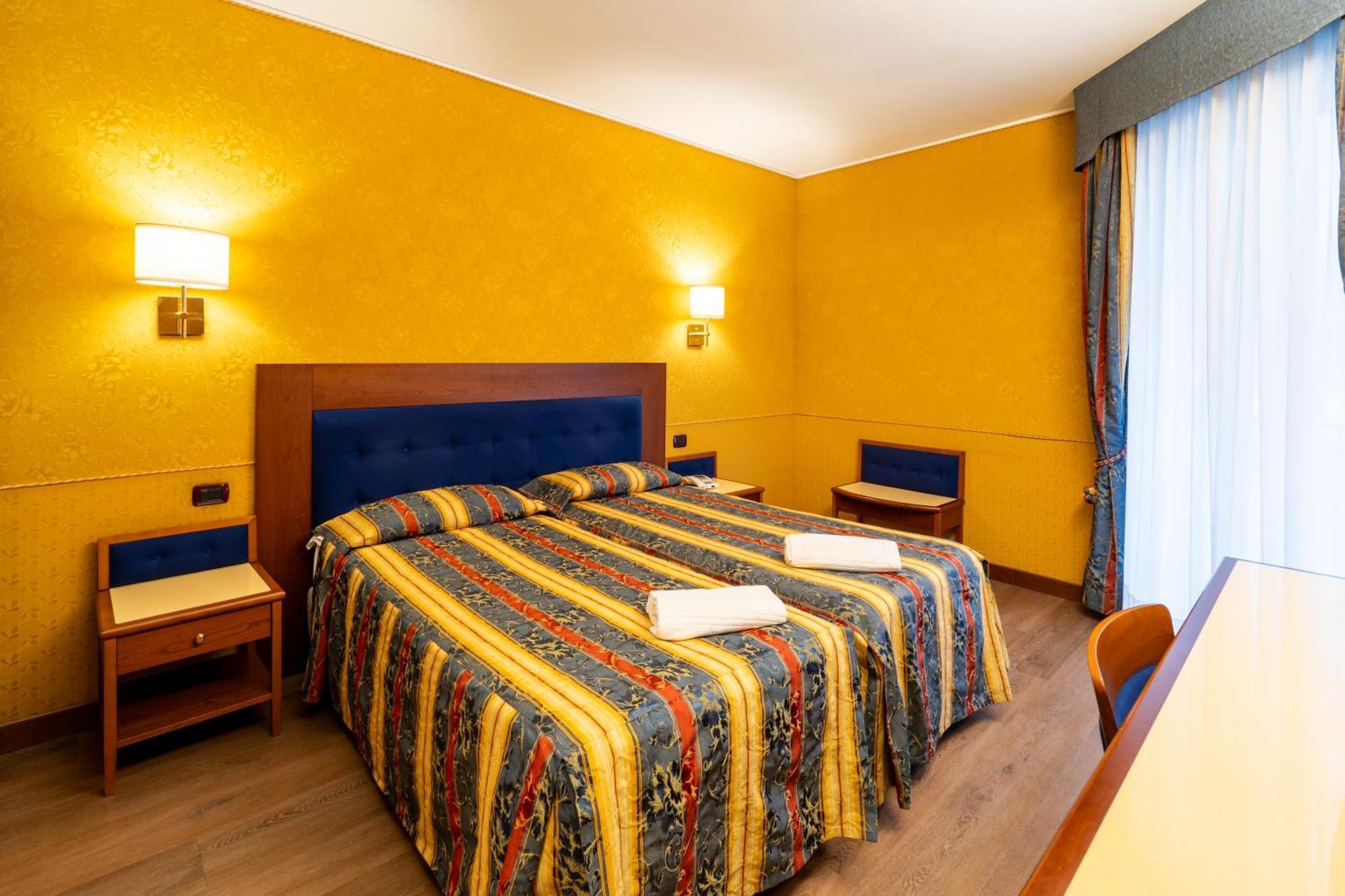 Des Etrangers Hotel Milão