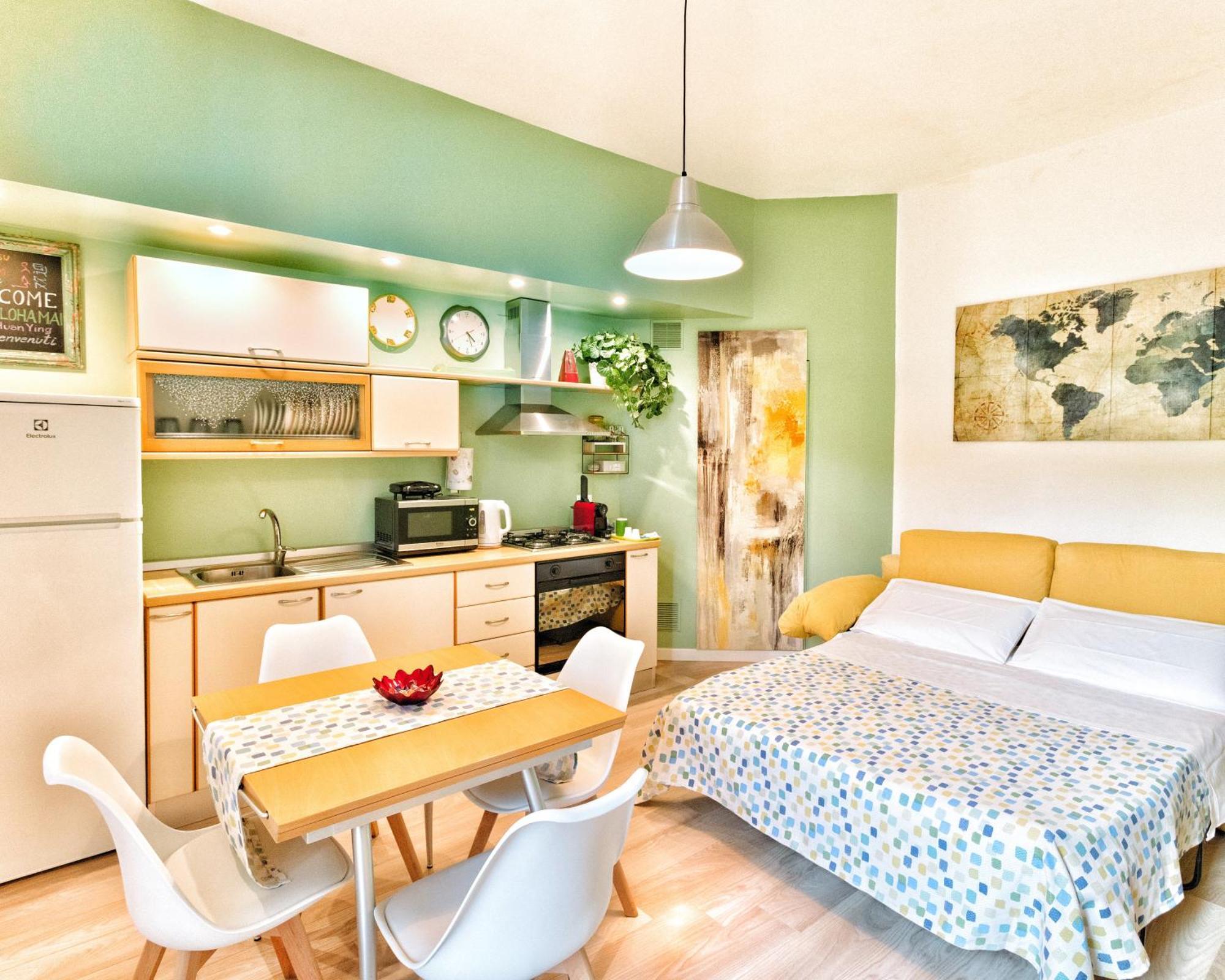 Apartamento Bilocale, Vicino Al Centro Milão