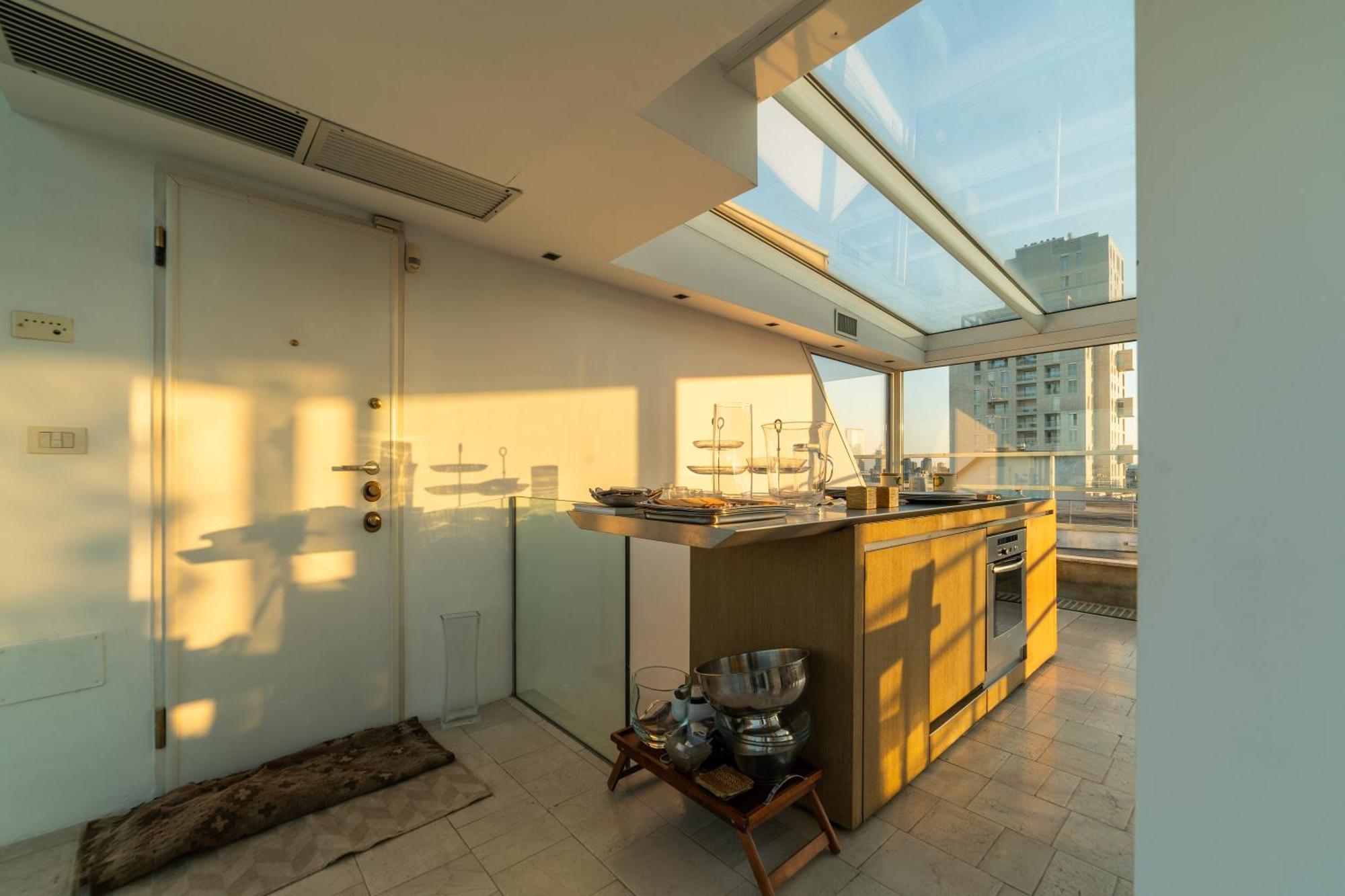 Apartment Luxury Penthouse With Stunning View And Hammam Mailand