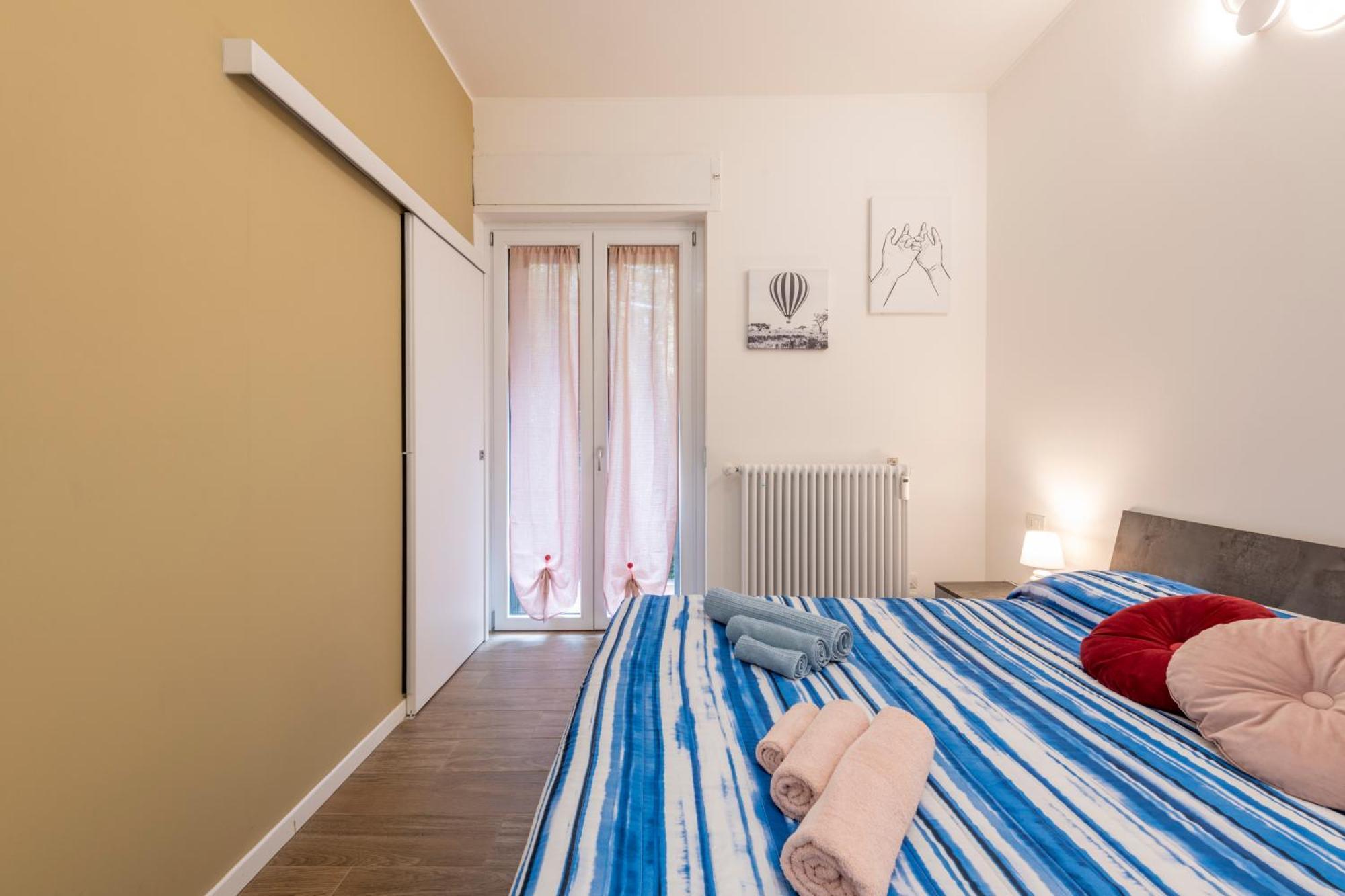 Lucky Flat, Un Momento Di Relax. * Milan