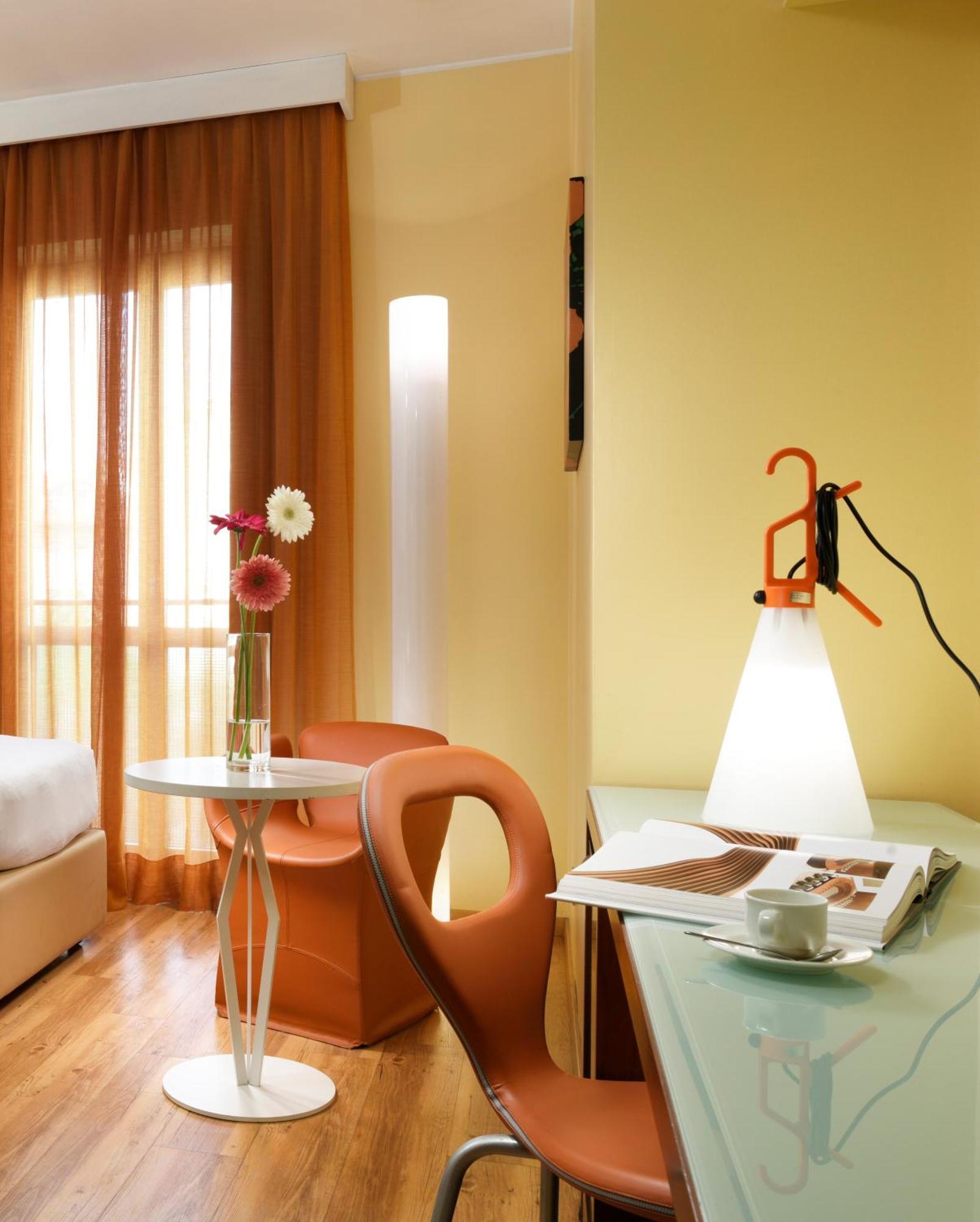 Una Mediterraneo Hotel