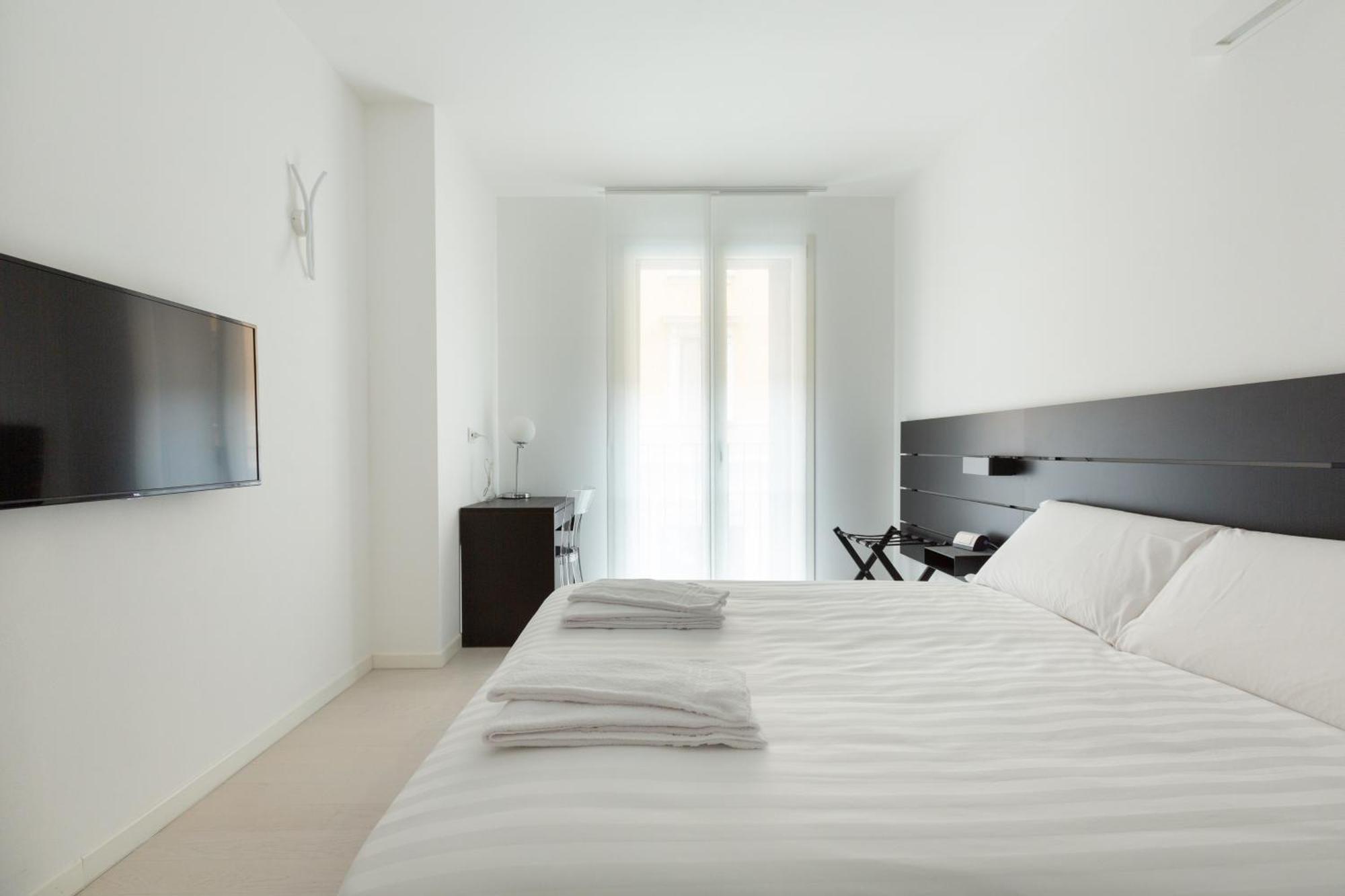 Porta Nuova Bright And Roomy Flat Milão