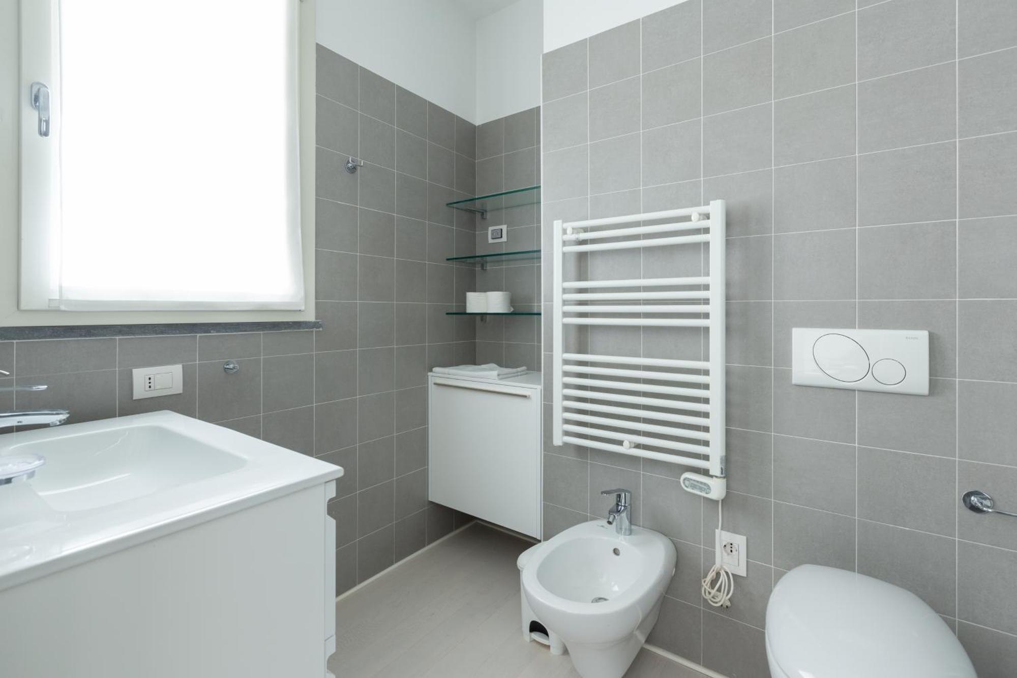 Porta Nuova Bright And Roomy Flat
