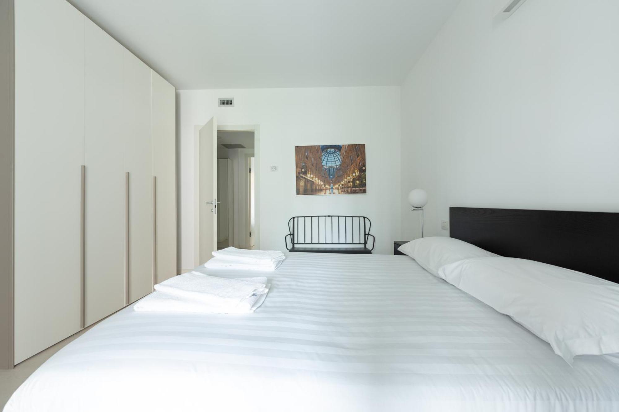 Apartamento Porta Nuova Bright And Roomy Flat Milão