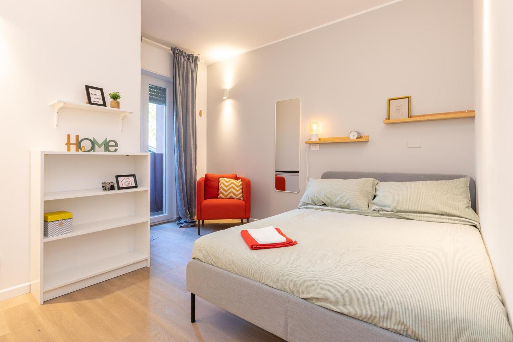 Joivy Contemporary In Historical Giambellino-lorenteggio Apartment