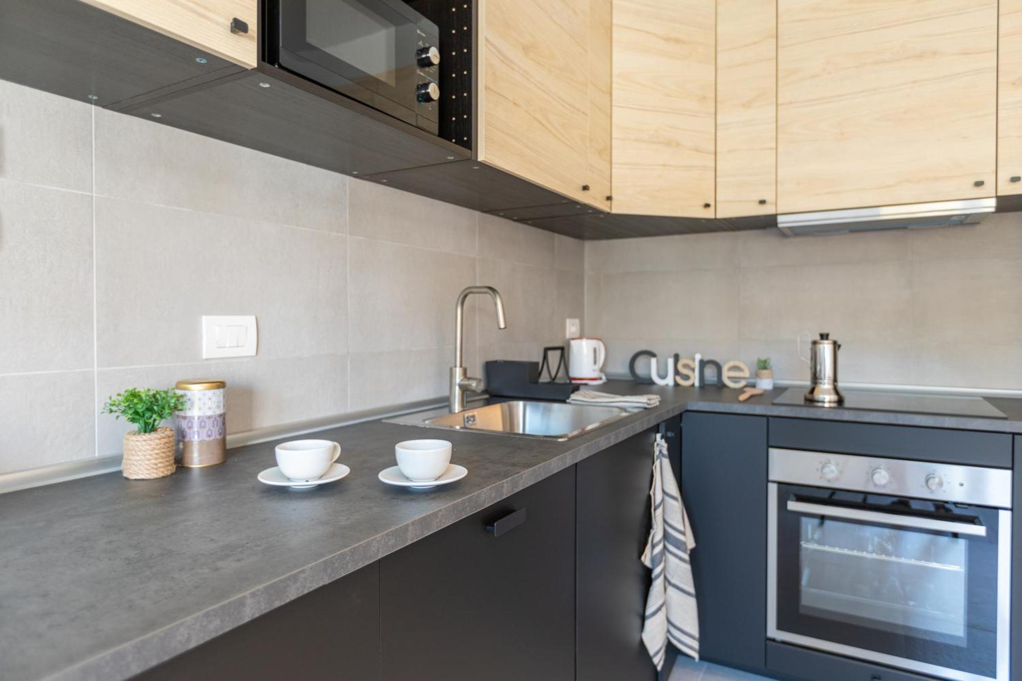 Apartment Joivy Contemporary In Historical Giambellino-lorenteggio Milan
