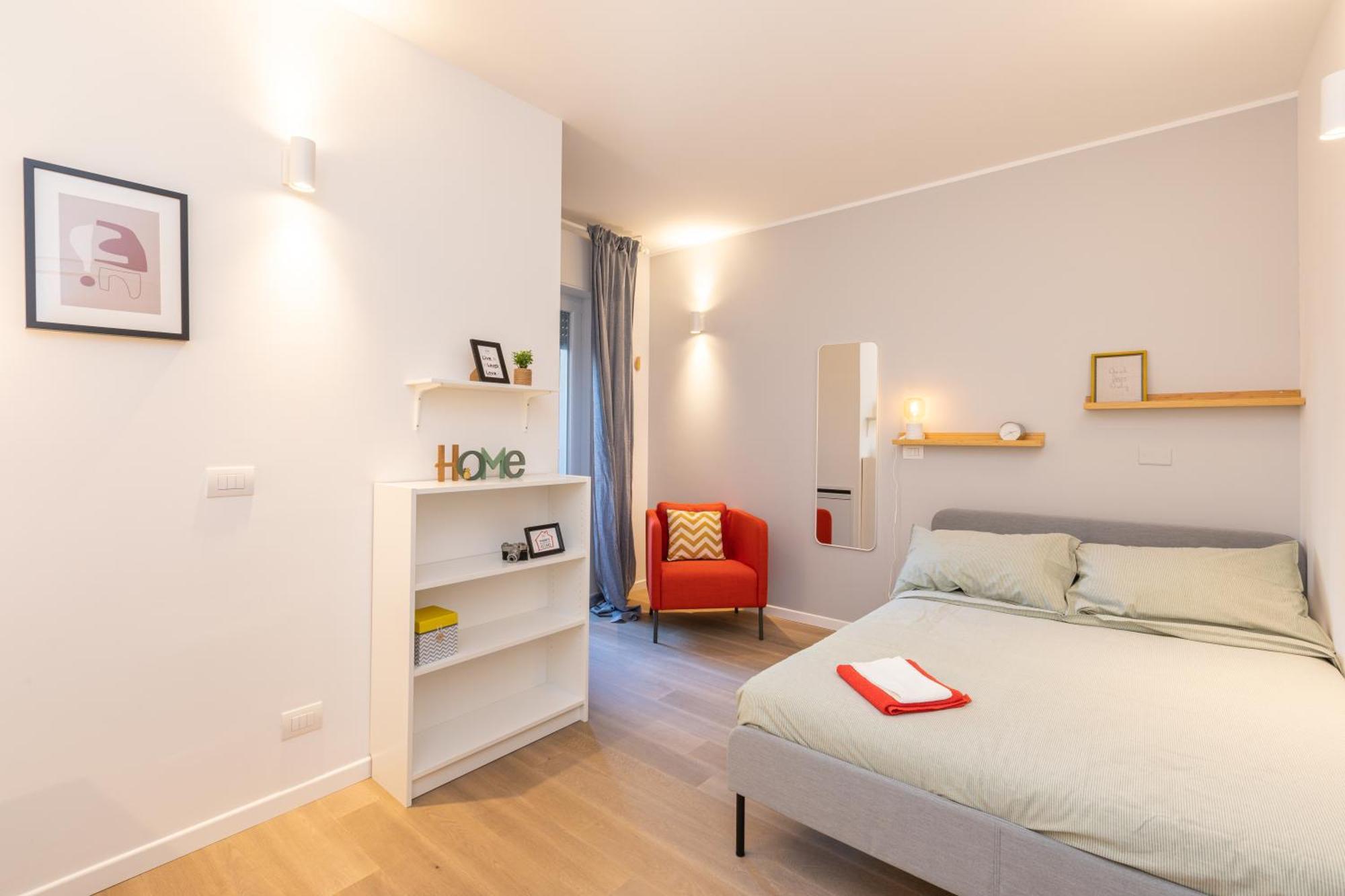 Joivy Contemporary In Historical Giambellino-lorenteggio * Milan