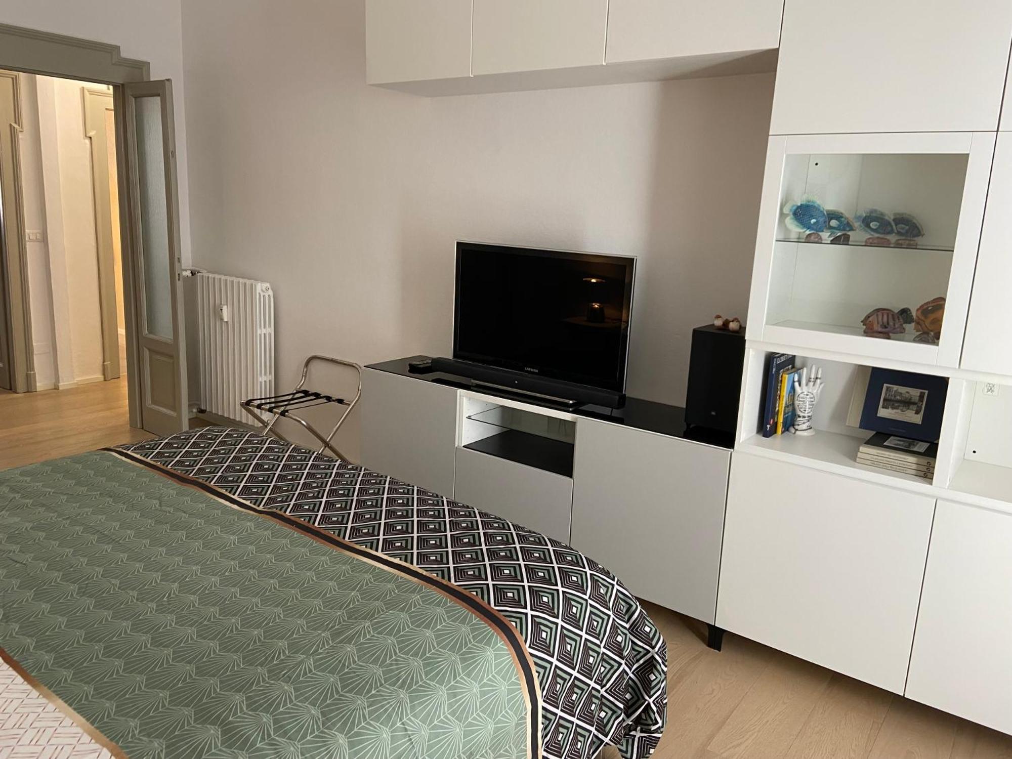 Apartamento Banhome Nel Cuore Del Design District Milão