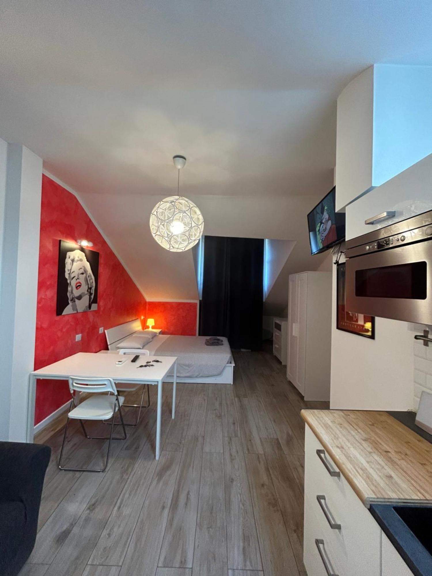 Mansarda Open Space Vicino Zona Isola Mailand