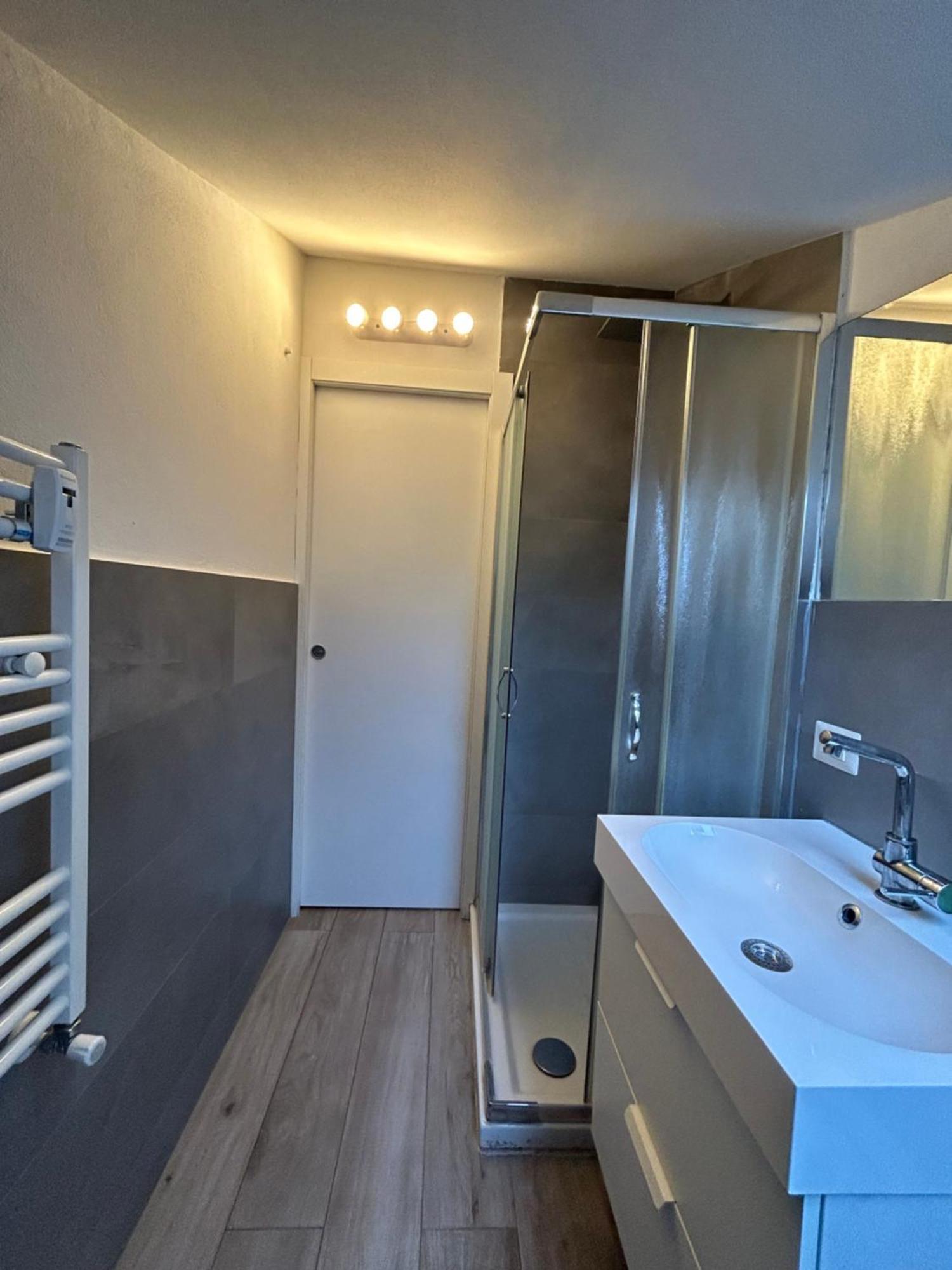 Mansarda Open Space Vicino Zona Isola Apartment