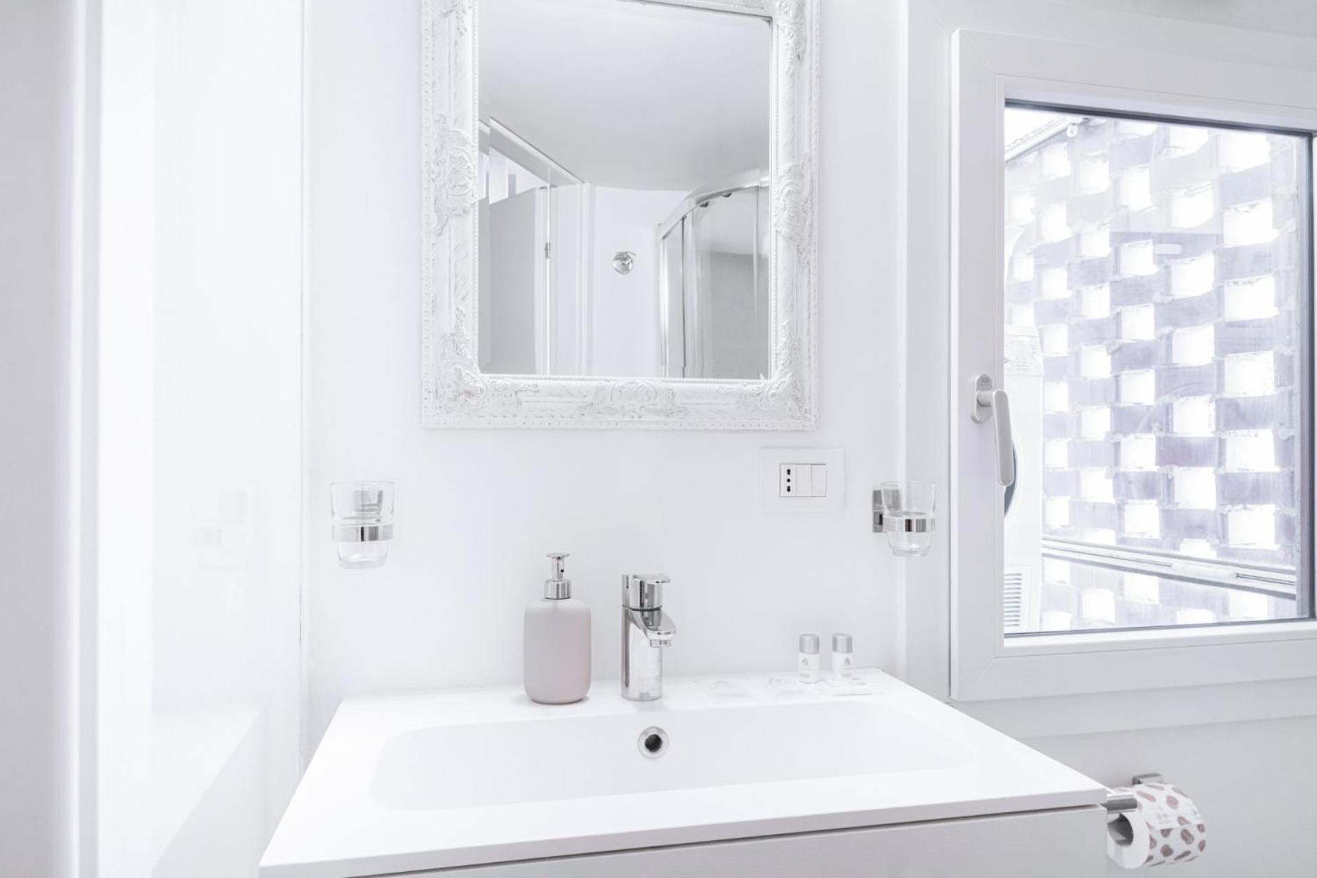 Apartment Easylife - Stile Ed Eleganza In Sant'agostino Mailand
