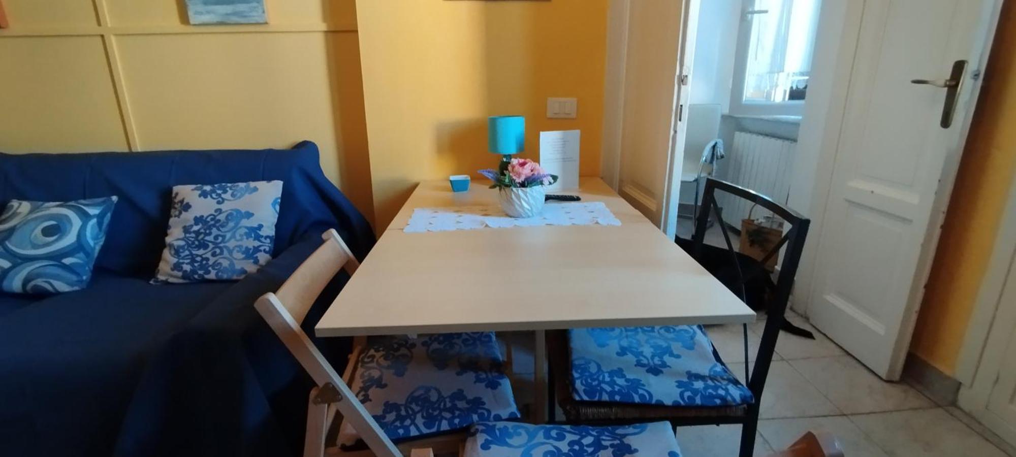 Mirella's Sweet -navigli Apartment