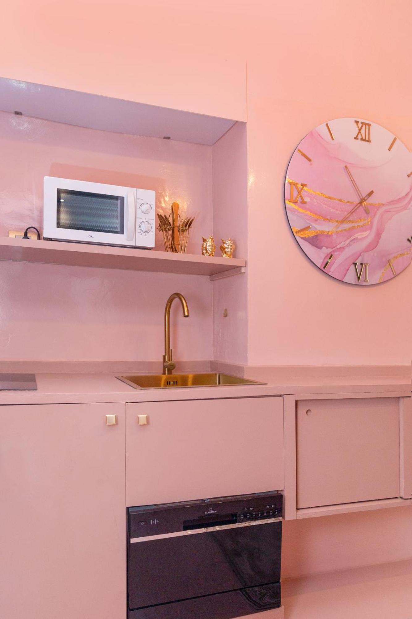Piazza Del Carmine - Gold Exclusive - In The Underground No Windows Apartment Mailand