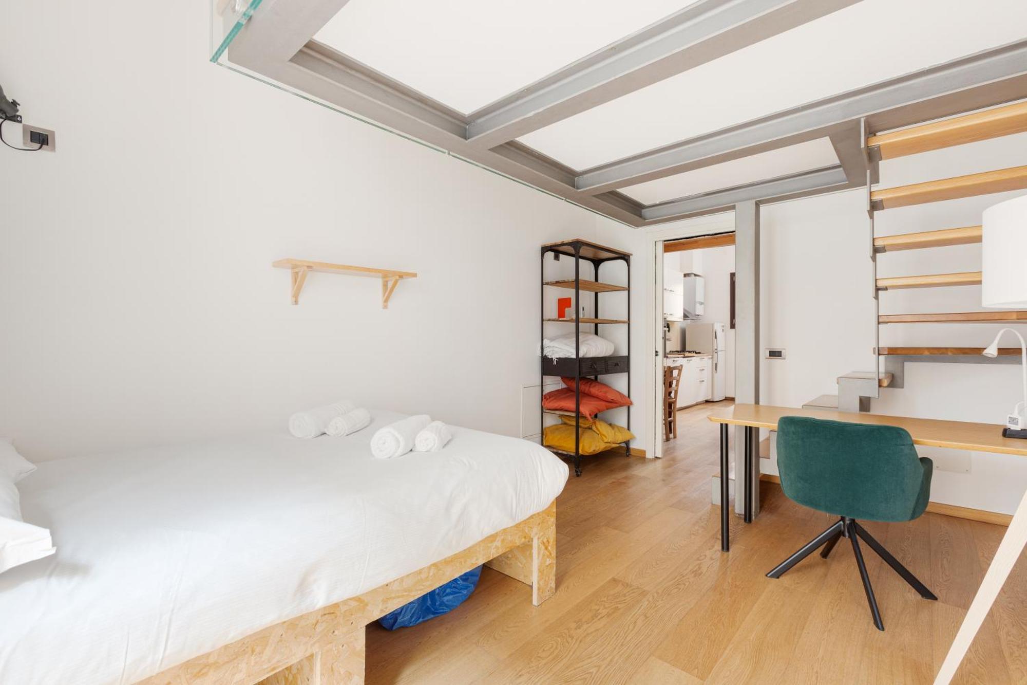 On 2 Levels Milan-crocetta M3! *