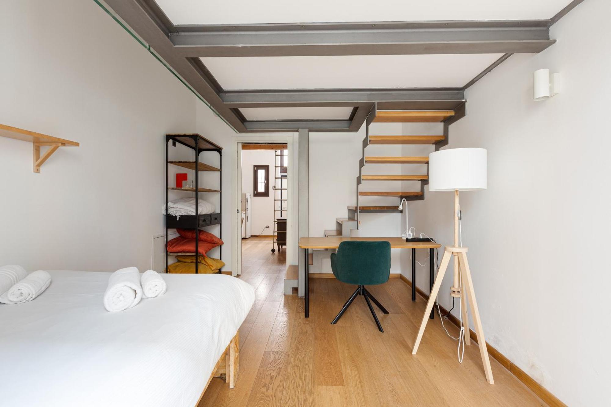 On 2 Levels Milan-crocetta M3! *
