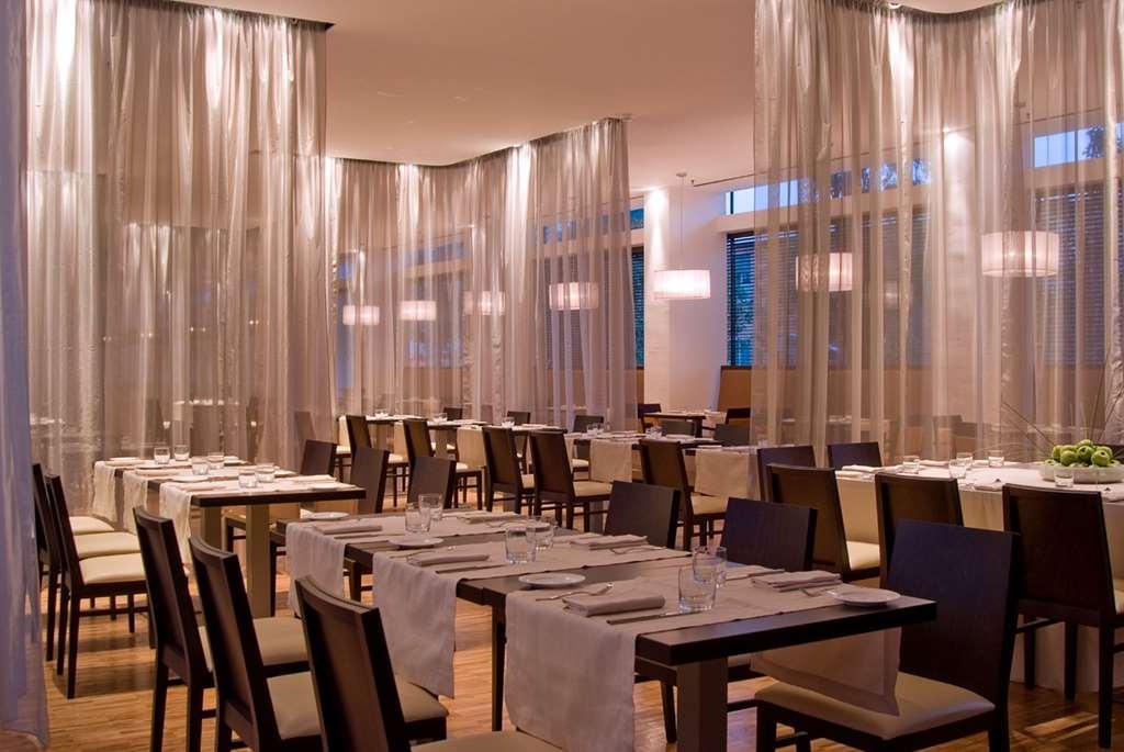 Doubletree By Hilton Mailand