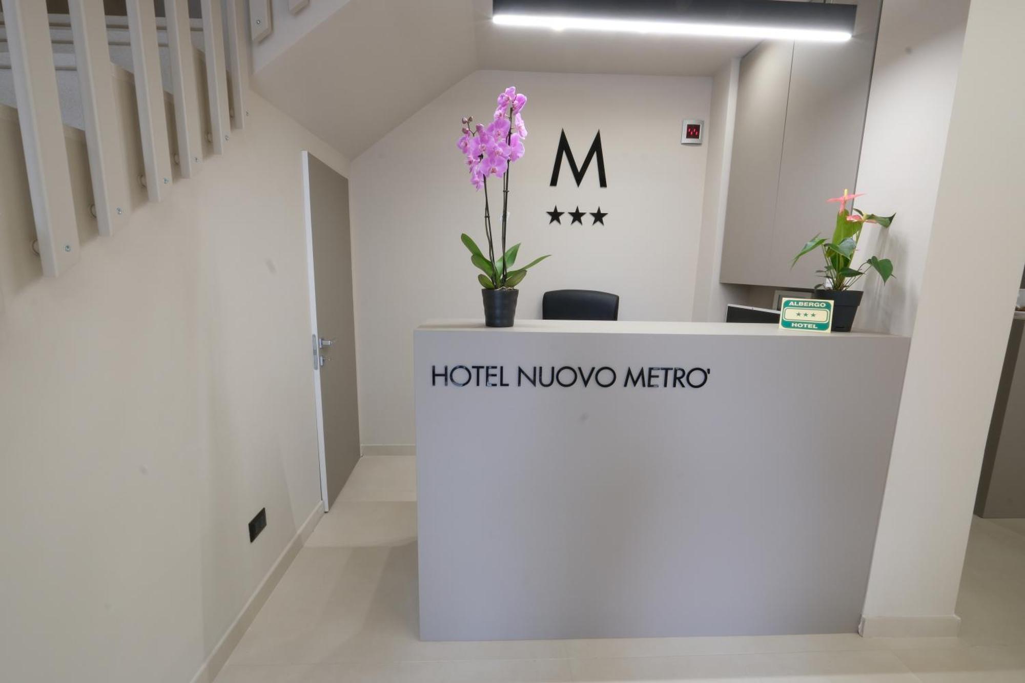 Nuovo Metro Hotel 3*