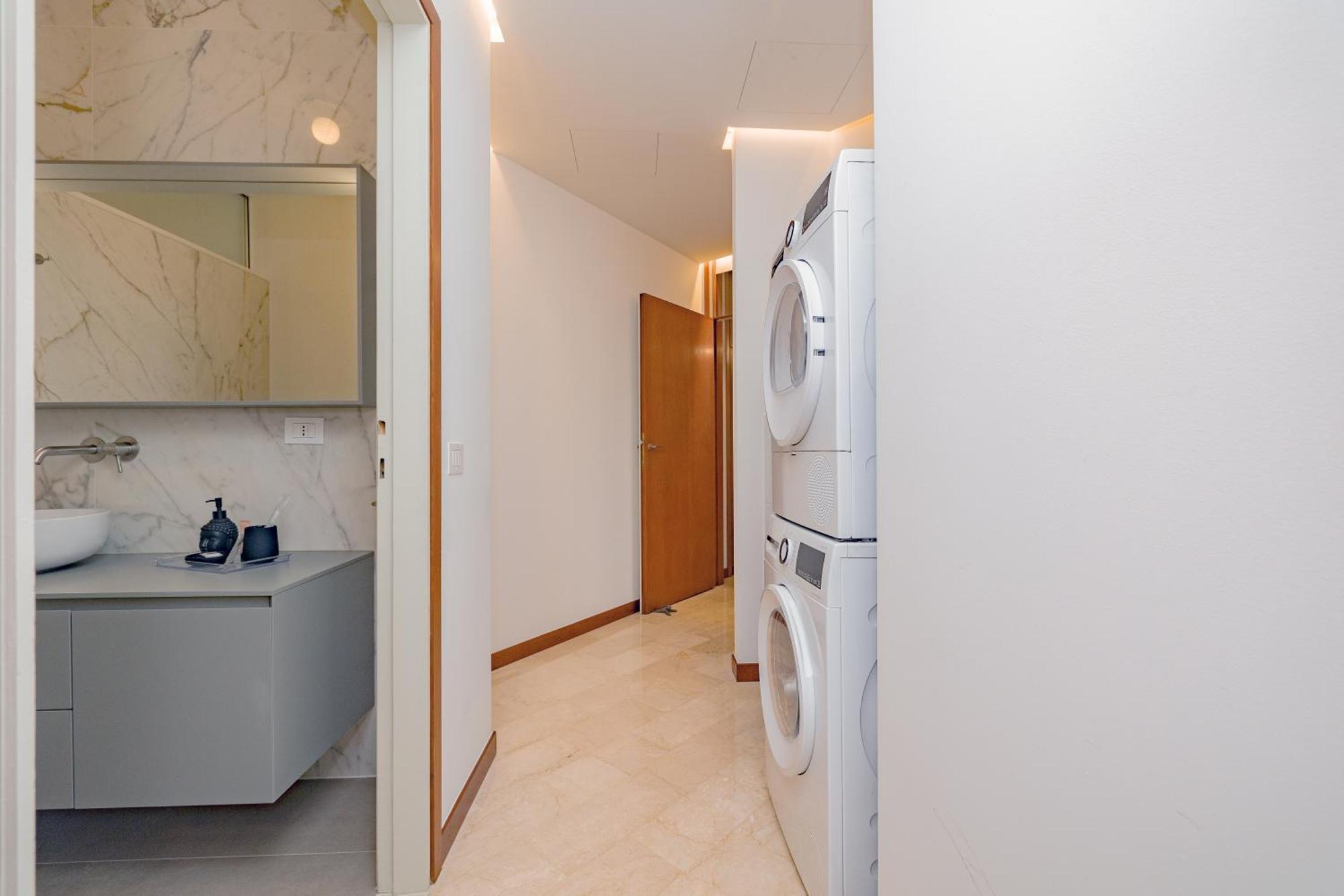 Elegance & Comfort Station 500mt -15minuti Duomo Apartment