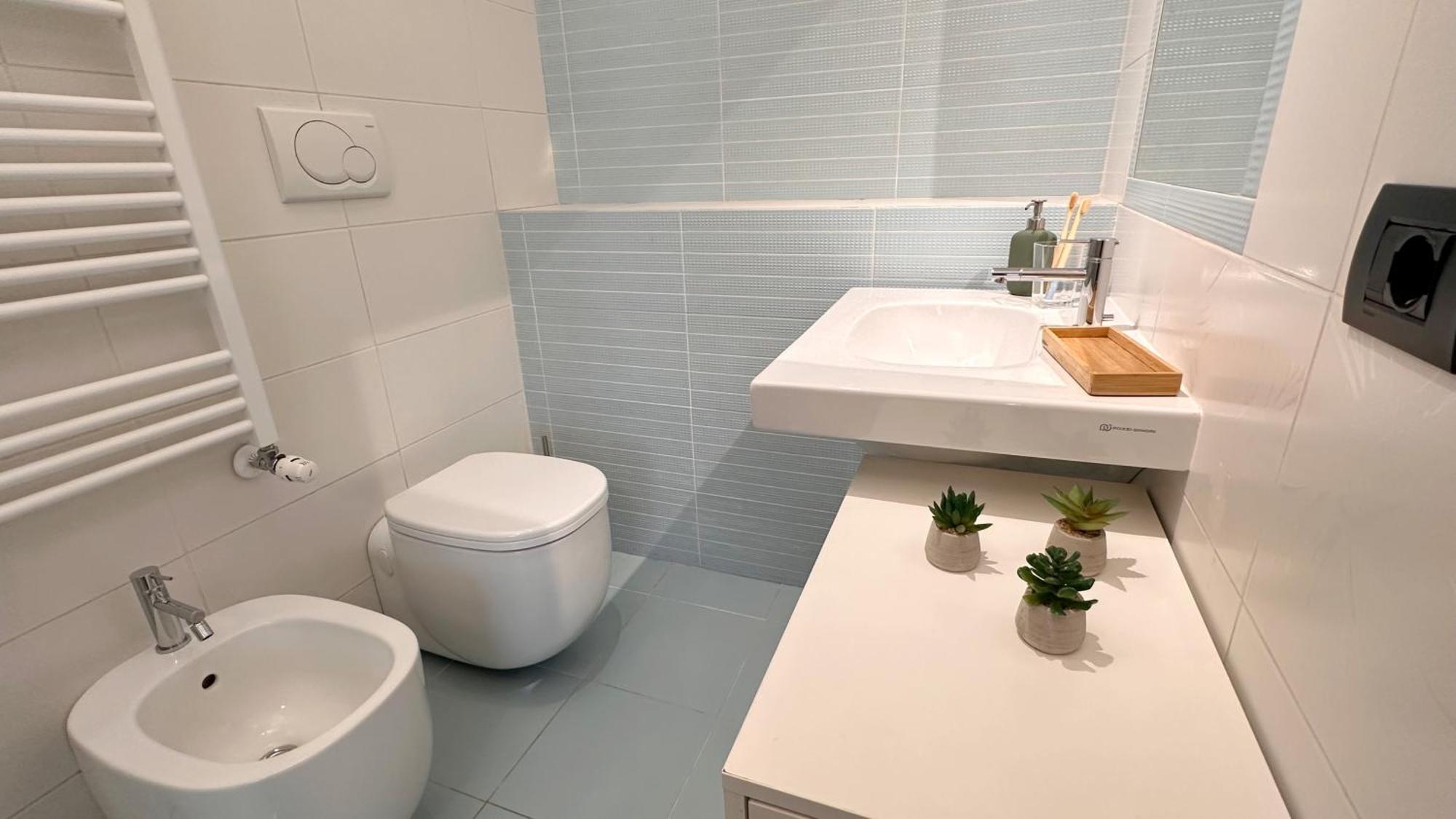 Ihost - Dupre 16 Apartment *
