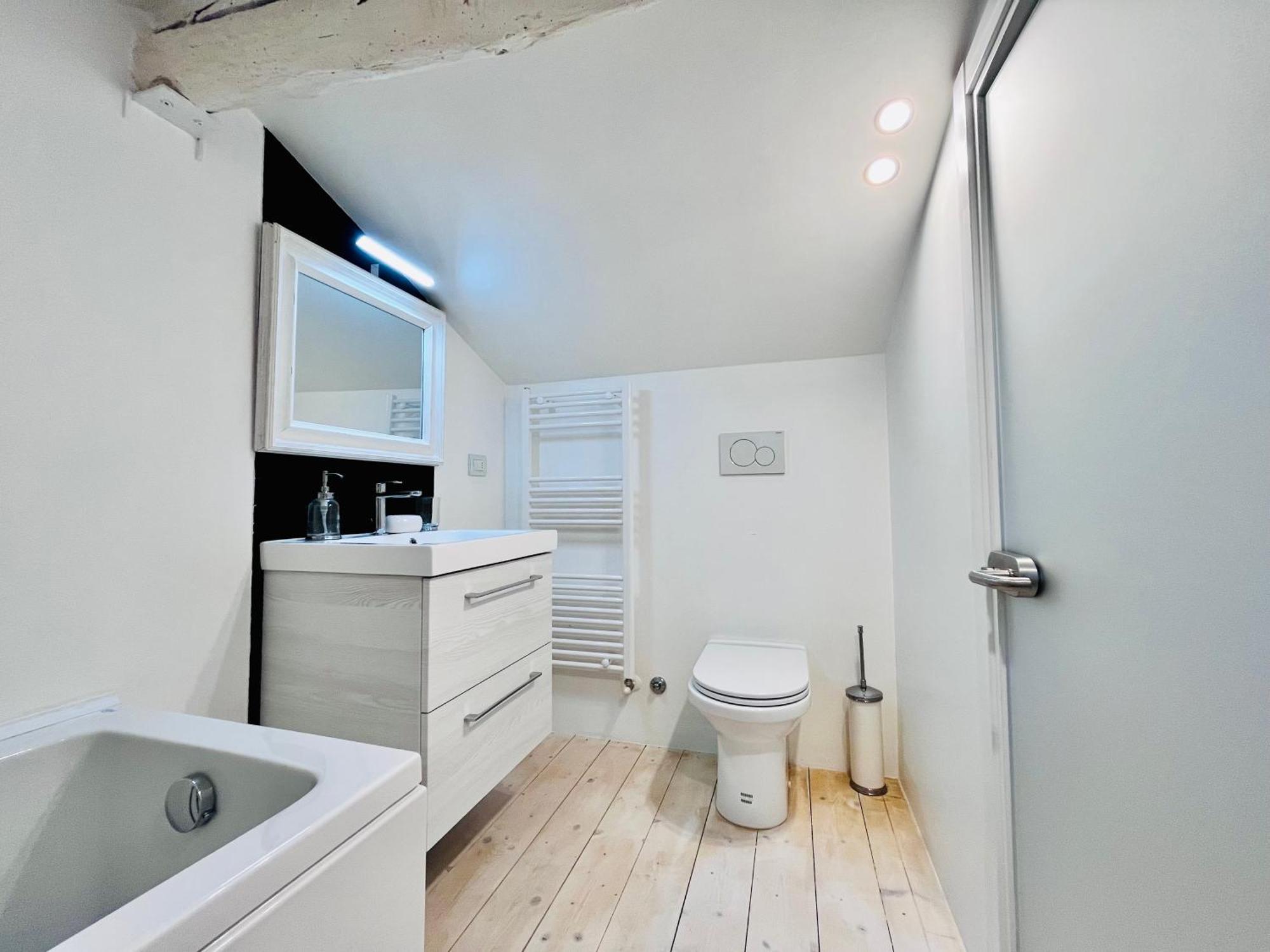 Apartment Riverside Loft Navigli - Spacious Two-bedroom