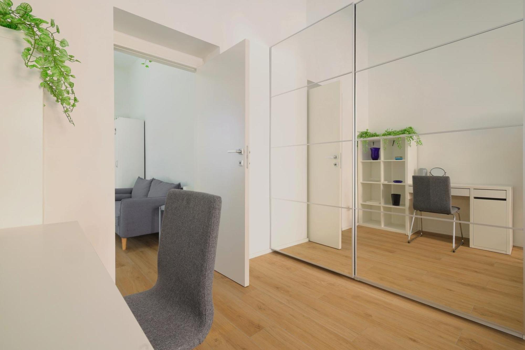 Just Urban - Bright And Functional - Corso Genova Apartment *