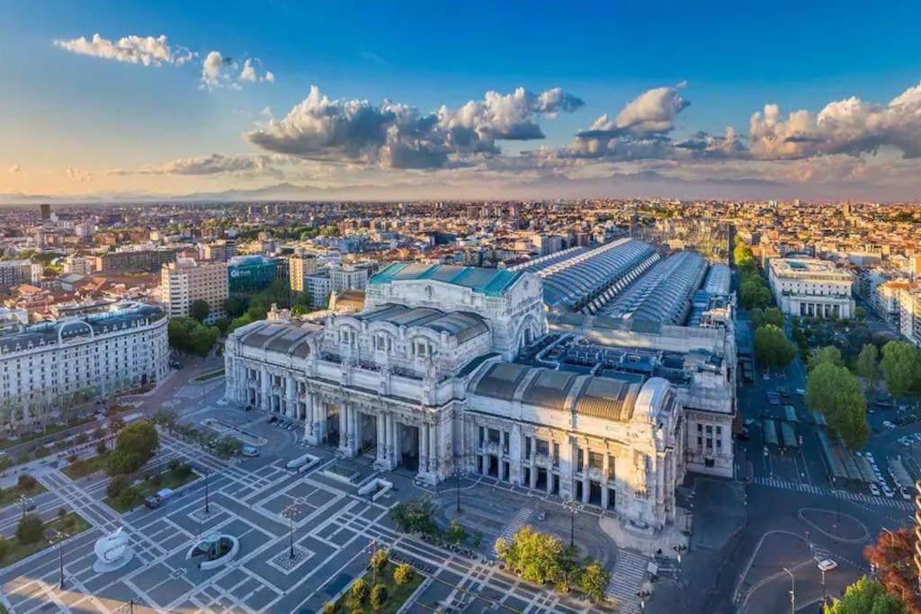 Porta Nuova Lusso 8 Minuti Dal Duomo Milão