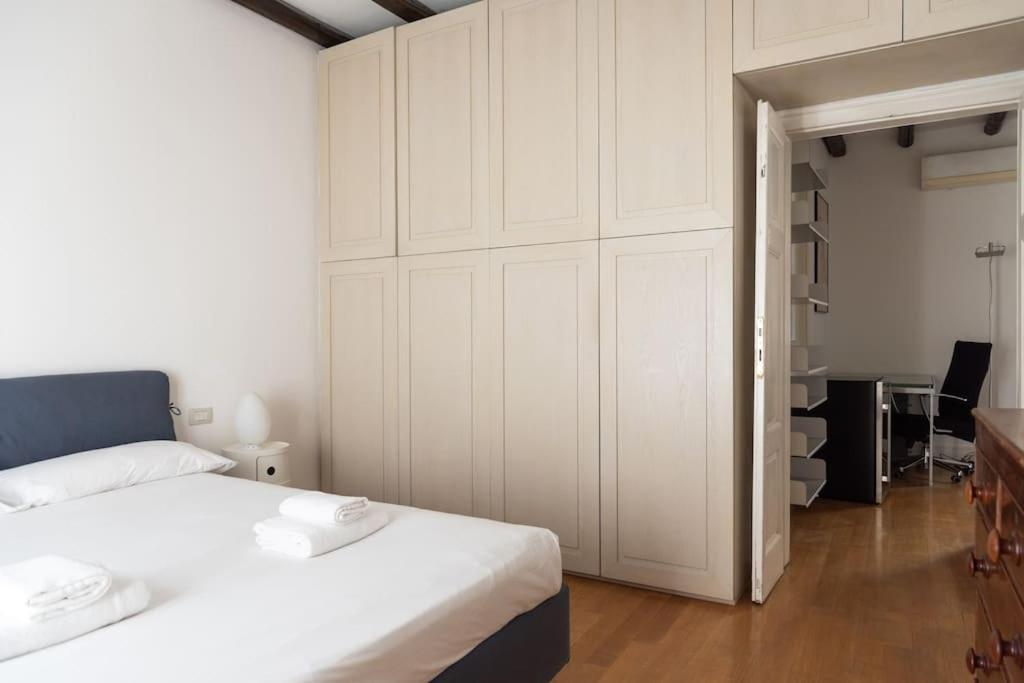 Apartment Youhosty - Nerino 10