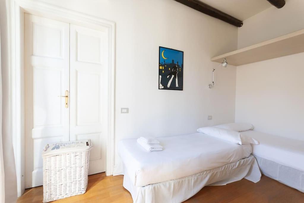 Apartment Youhosty - Nerino 10 Mailand